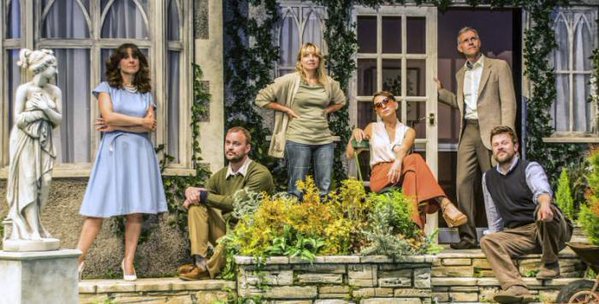 Round-And-Round-The-Garden pic