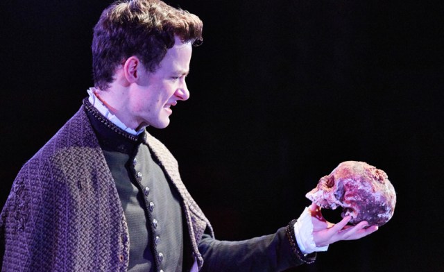 Hamlet, photo Mark Douet