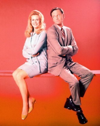 elizabeth-as-samantha-bewitched-elizabeth-montgomery-7324102-331-414